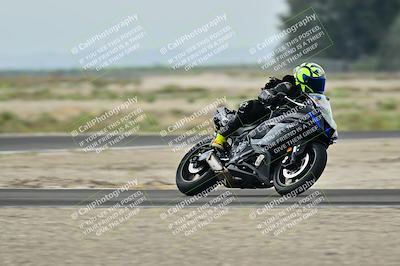 media/Apr-18-2025-TrackDaz (Fri) [[45f5874c44]]/C Group/Session 1 (Turn 7)/